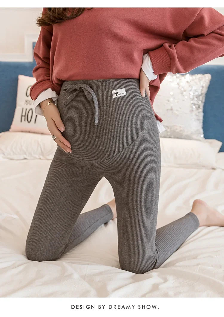 ✨ Schwangerschafts-Leggings – Dünn, weich & anpassbar an den Babybauch