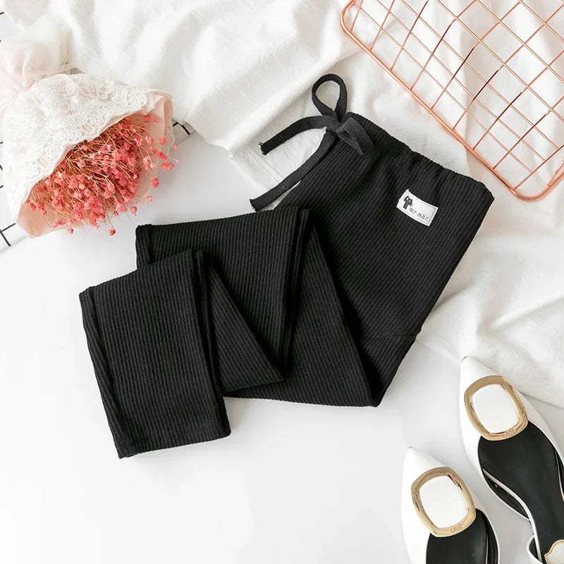 ✨ Schwangerschafts-Leggings – Dünn, weich & anpassbar an den Babybauch