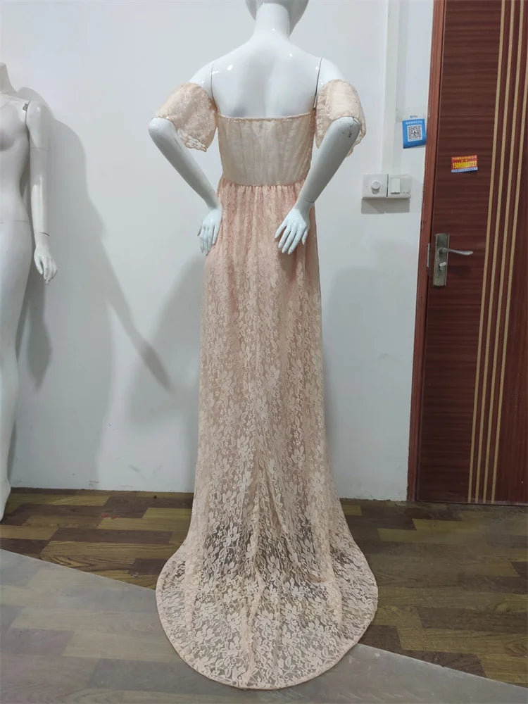 Perfekt für Fotoshootings, Hochzeiten oder besondere Anlässe – dieses elegante schulterfreie Spitzenkleid verwandelt dich in die strahlende Mama, die du bist!