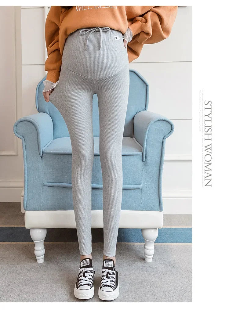 ✨ Schwangerschafts-Leggings – Dünn, weich & anpassbar an den Babybauch