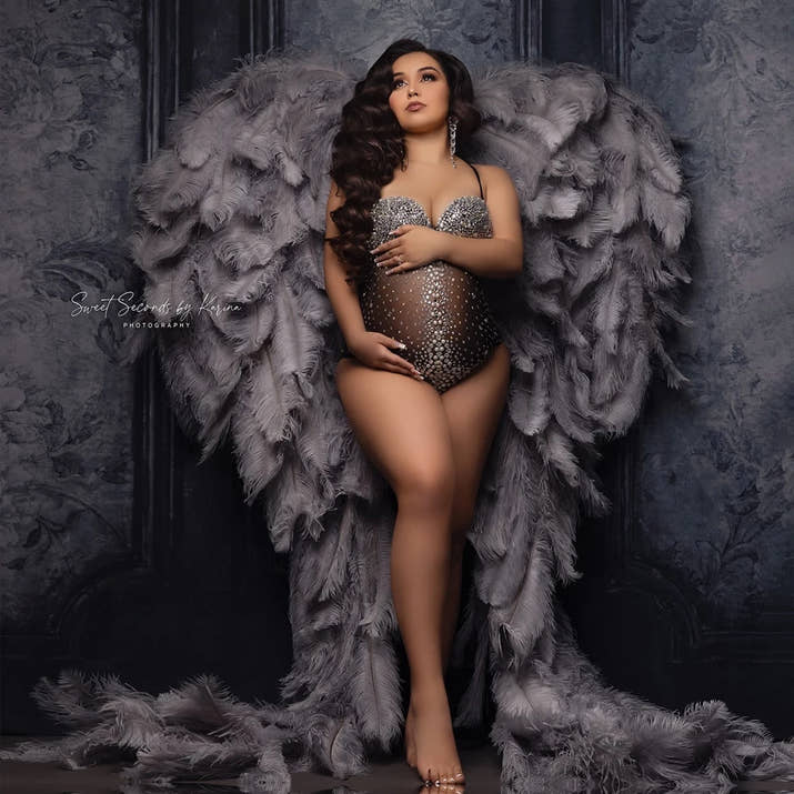 💎 Luxuriöser Schwangerschafts-Body – Strass & Perlen für Fotoshootings